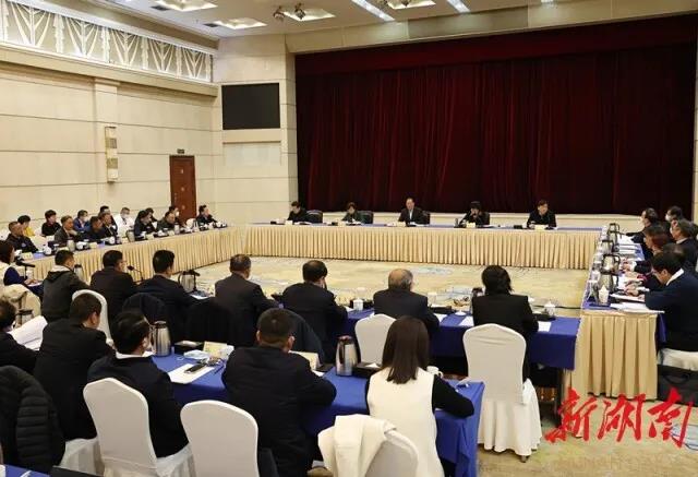 中国·18luck新利集团(股份)有限公司-官方网站
