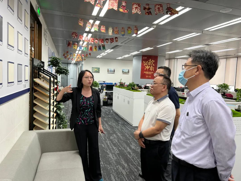 中国·18luck新利集团(股份)有限公司-官方网站