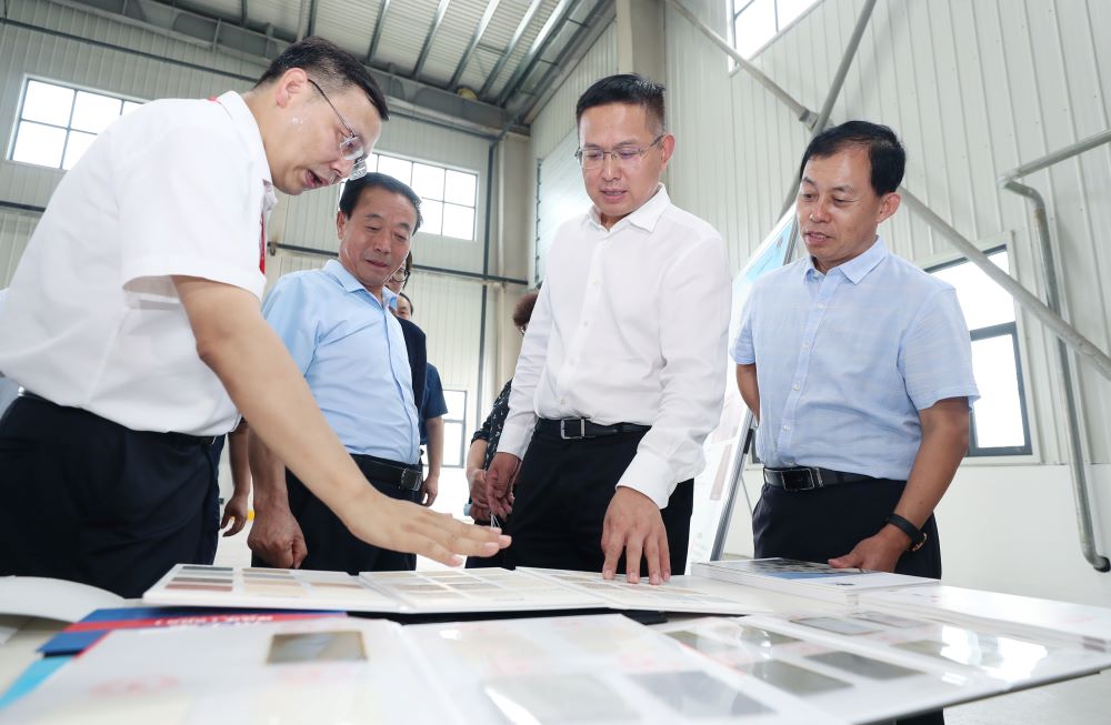 中国·18luck新利集团(股份)有限公司-官方网站
