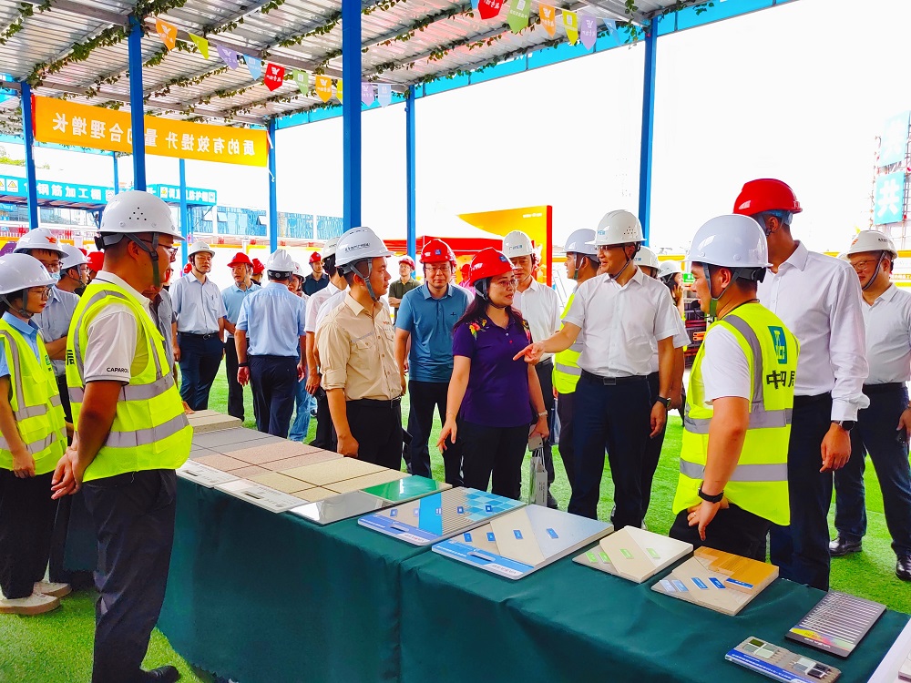 中国·18luck新利集团(股份)有限公司-官方网站