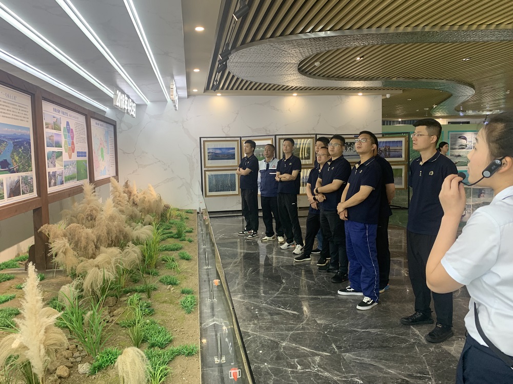 中国·18luck新利集团(股份)有限公司-官方网站