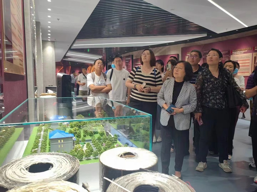 中国·18luck新利集团(股份)有限公司-官方网站