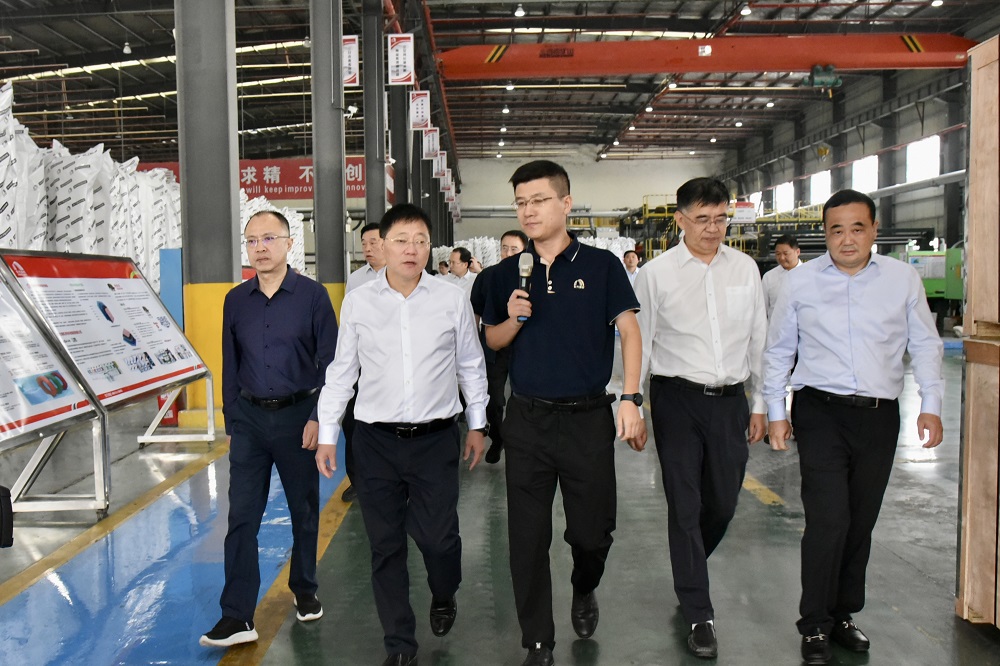 中国·18luck新利集团(股份)有限公司-官方网站